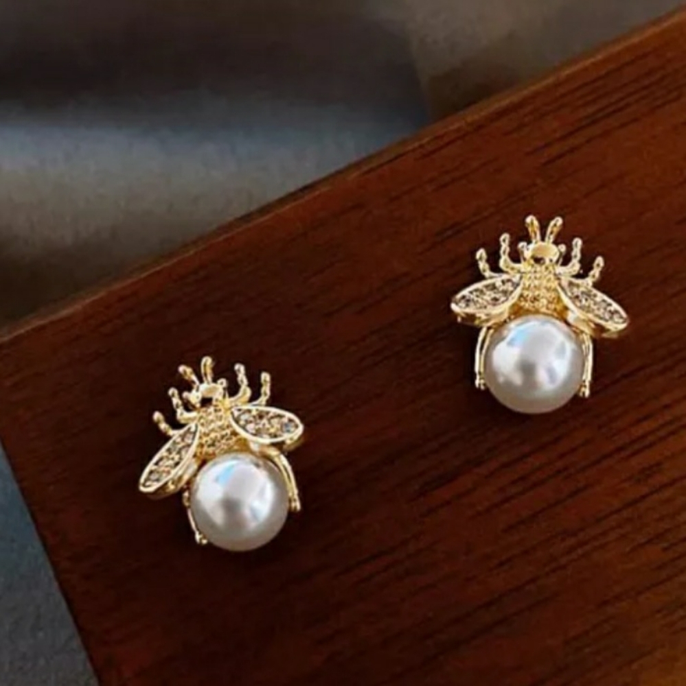 Bee Earrings Pearl Rhinestone  Gold Vermeil S925 Studs - Picture 10 of 14